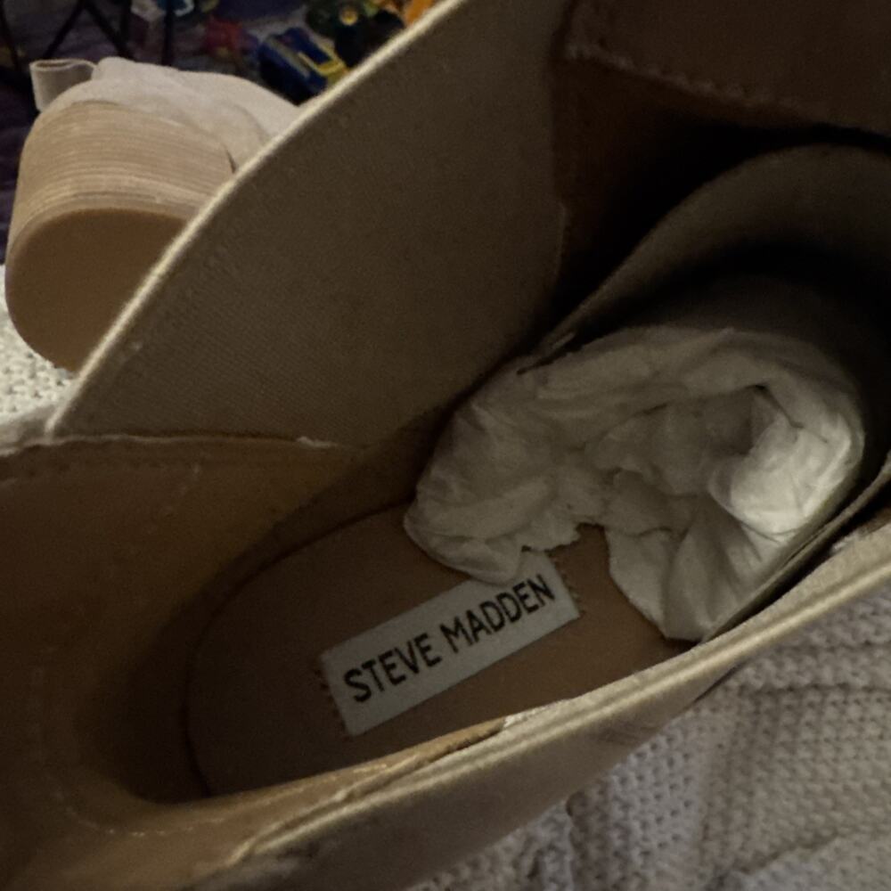 Steve Madden Womens Suede Bootie Pull On Knoxi Size 9.5 Taupe Block Heel NWOT - Picture 8 of 9